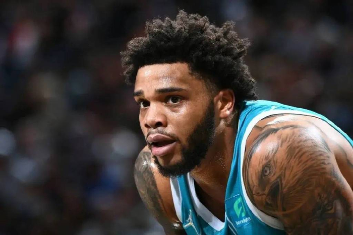 盟上海男篮 盟上海男篮