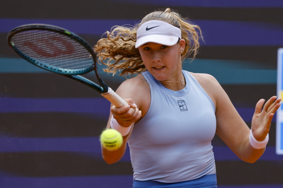 作为四届世 作为四届世