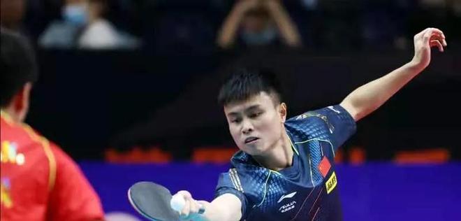 击防守方 击防守方